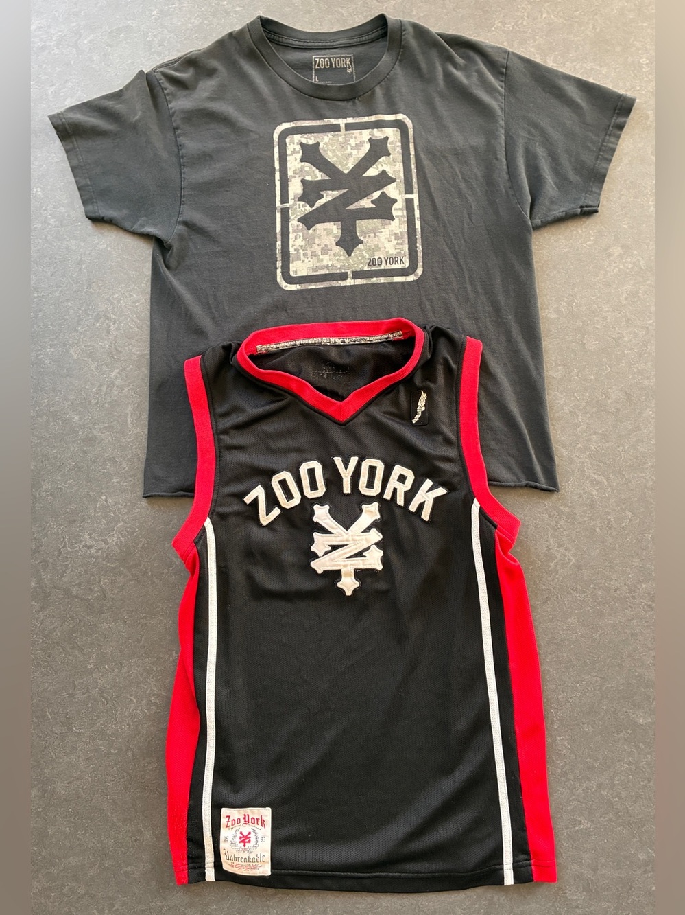 Zoo York Black and Red Crew 93 Sleeveless Jersey and T-shirt | Lot of 2